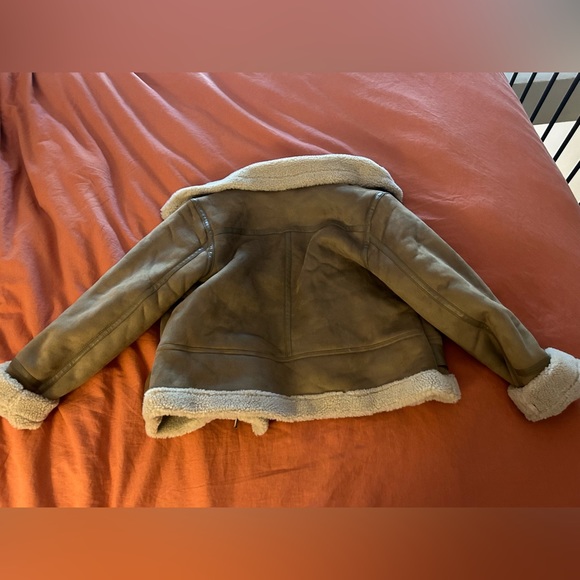 Lu Varey women’s faux shearing Moro jacket size XL. - Picture 3 of 3